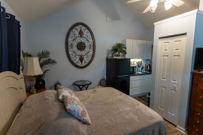 Photo - 3670 Farmington Pl