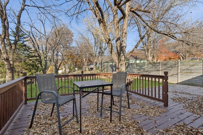 Photo - 10106 W 91st St