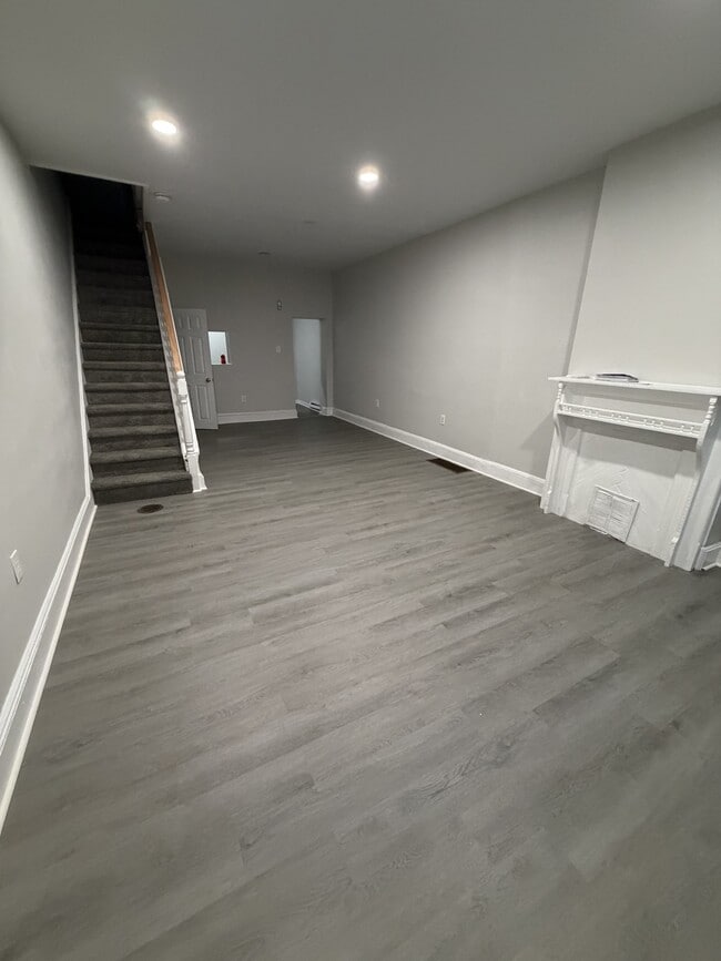 Photo - 1442 N Newkirk St