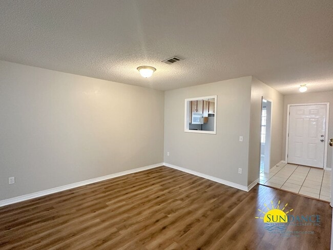 Photo - Lovely 2 Bedroom Duplex In Navarre