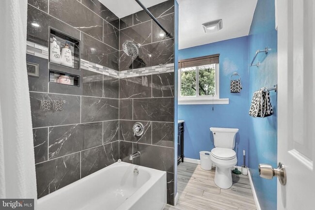 Photo - 7310 Wessex Dr