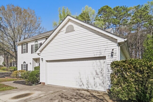 Photo - 3438 Lazy Day Ln