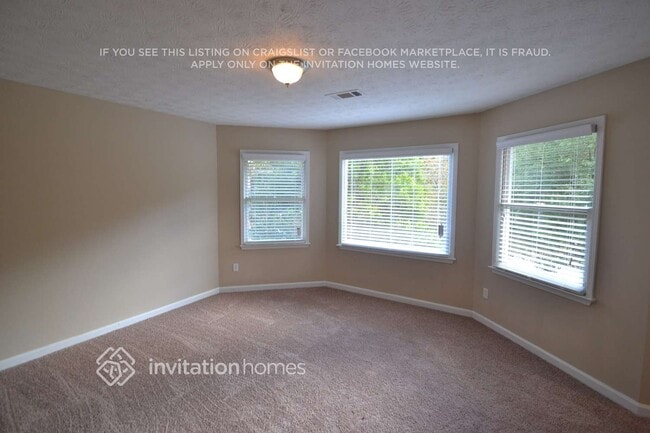 Photo - 649 Cedar Valley Trce