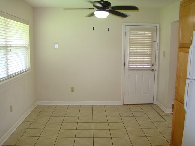 Dining Area - 4208 Tartan Dr