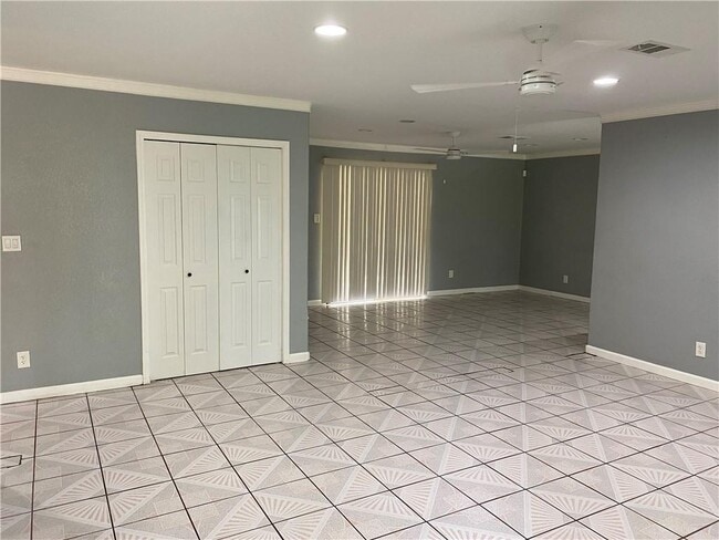 Photo - 3209 Carol Ann Dr