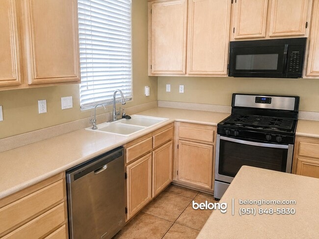 13718 Bluegrass Pl