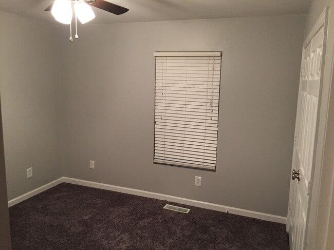 Bedroom - 2407 Grover Street