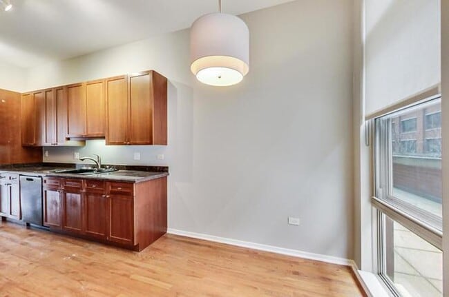 Photo - 324 N Jefferson St
