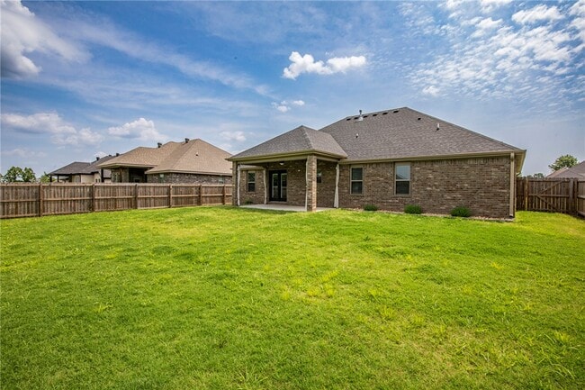 Photo - 870 Bob Glen Cir