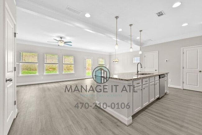 Photo - Brand new 4 bedroom house in Hoschton! Mill Creek Schools!