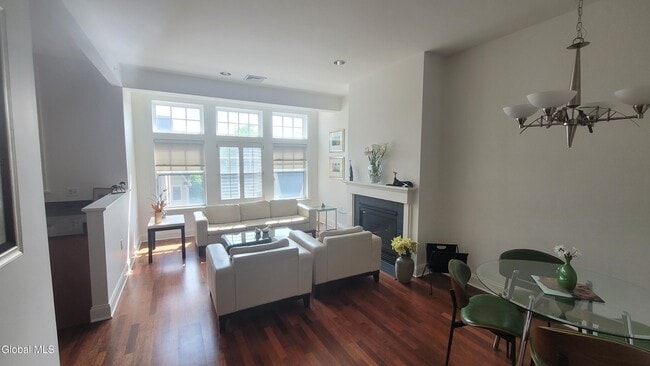Photo - 30 Whistler Ct Unit 136