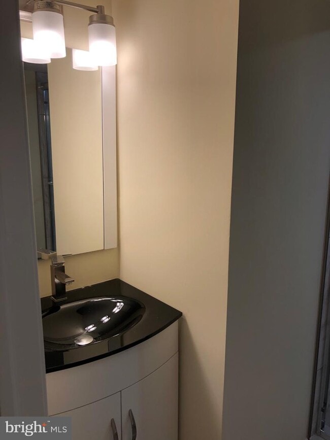 Photo - 1526 W Stiles St Unit A