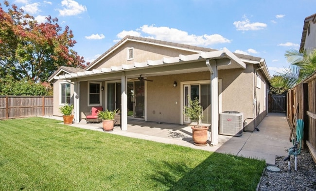 Photo - 602 Criolla Dr