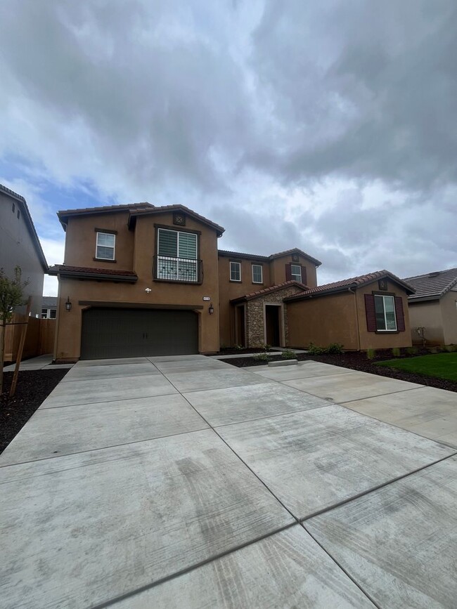 4116 Twain Ave