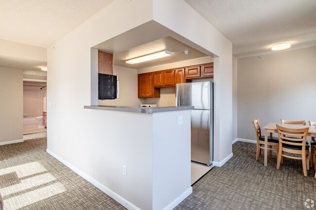 Photo - 500 W Fayette St.