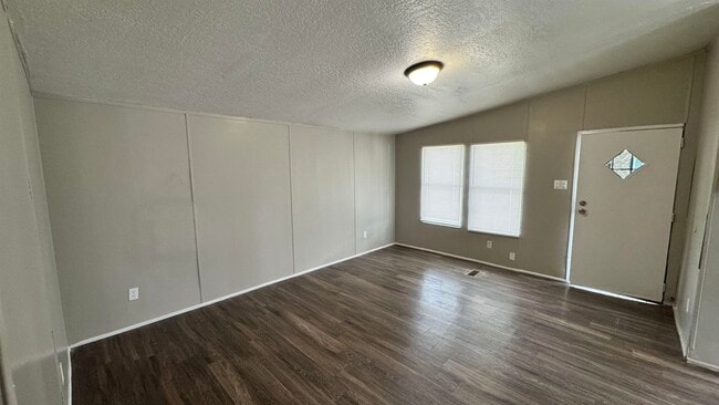 288 W Brooks Rd