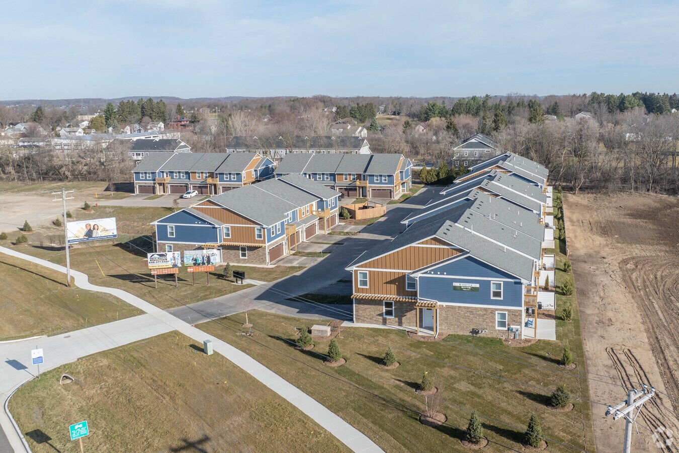 Alternate - Lake Mills Townhomes