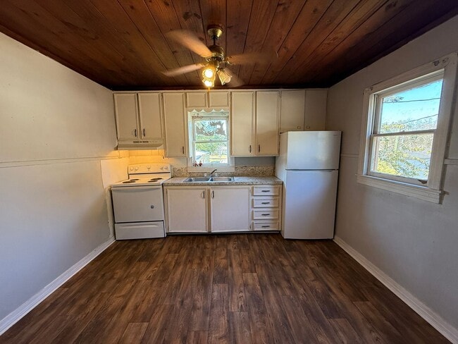 Photo - Apartment for rent!