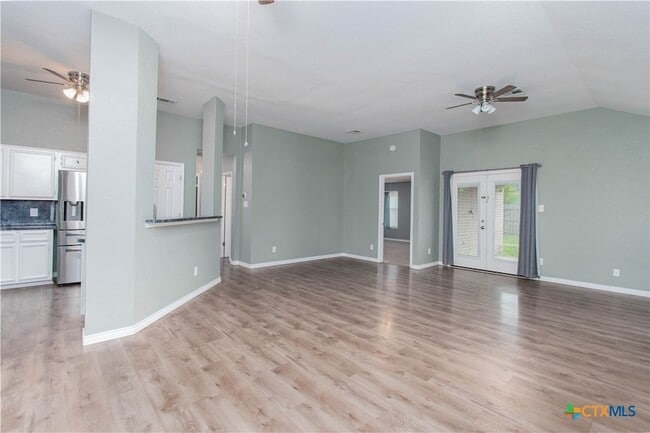 Photo - 2001 Matt Dr