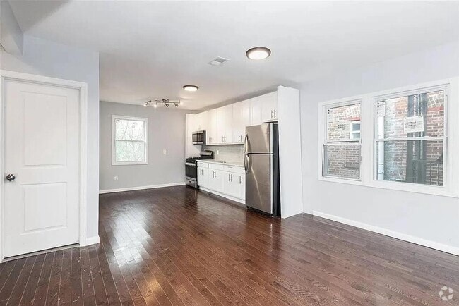 Building Photo - 285 Grant Ave Unit 2 Rental