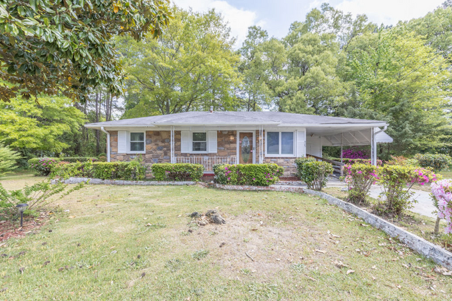 Building Photo - 925 Fleetwood Dr Rental