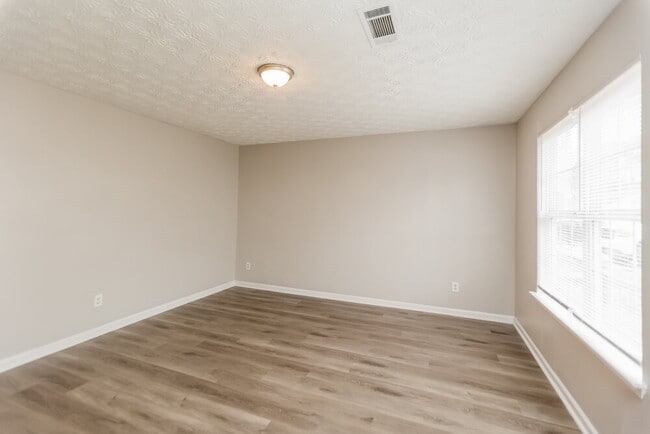 Photo - 2946 Fields Dr