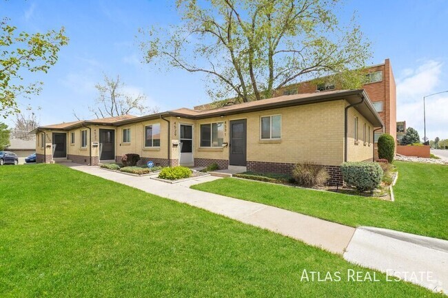 Building Photo - 4525 E Yale Ave Rental