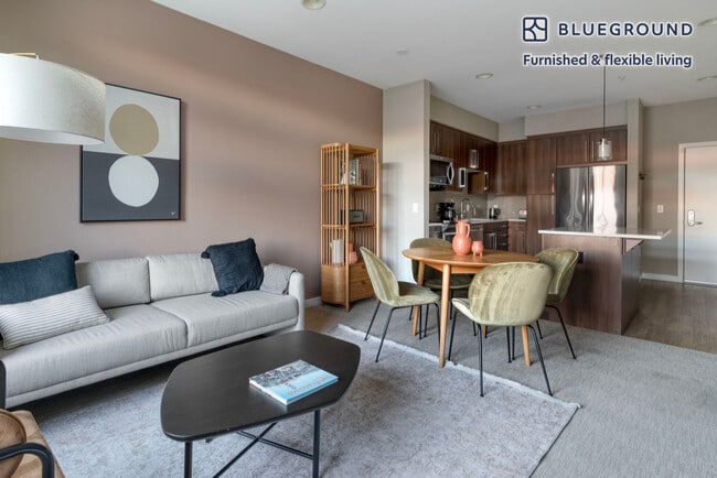 Photo - 5211 DeMarcus Blvd Unidad FL5-ID1460