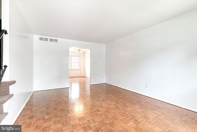 Photo - 3429 Saluda Rd