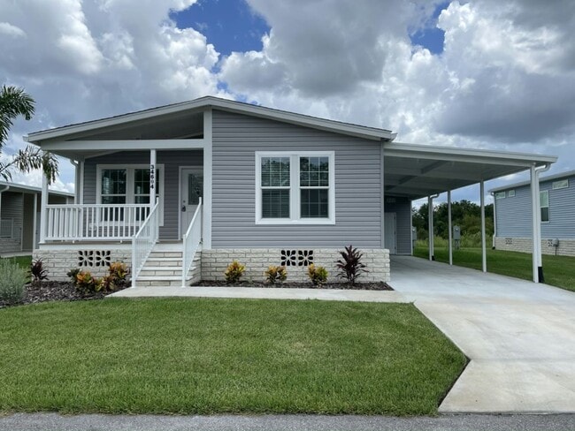 Building Photo - 34604 Ballyhoo Dr Rental