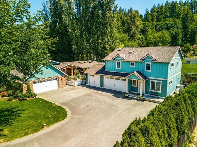 Photo - Woodinville Estate's Cozy Home
