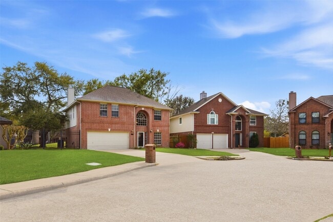 Photo - 3327 Shady Glen Ln