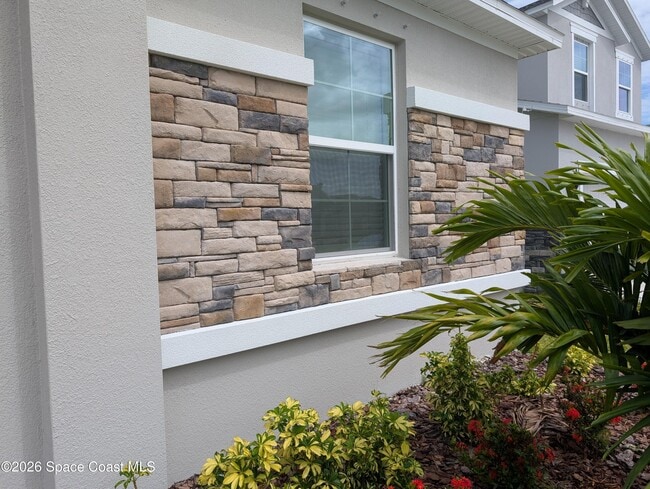 Photo - 938 Soleway Ave NW