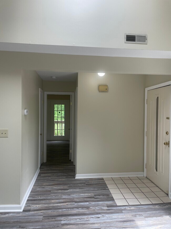 Photo - 55 Cross St Unit B2