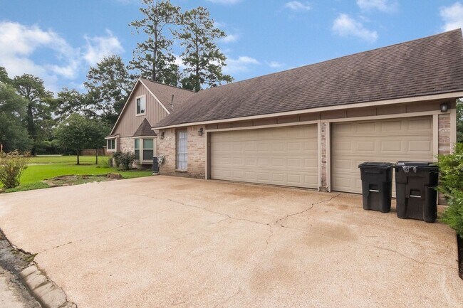 Photo - 17423 Baronshire Dr
