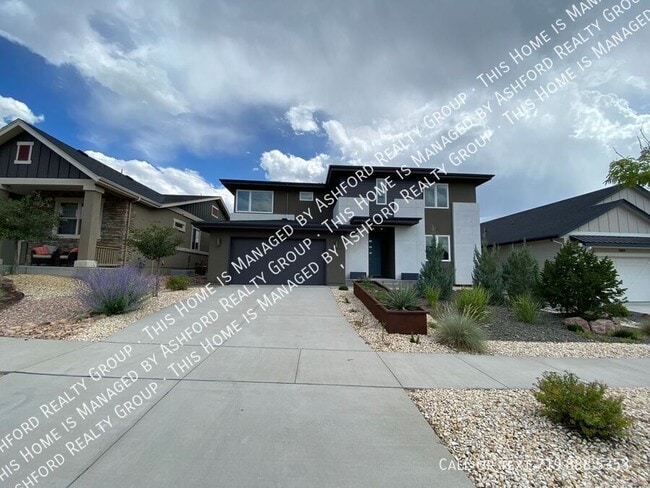 Photo - 1279 Foothills Farm Way