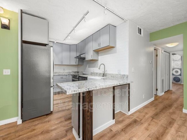 Photo - 115 S 1100 E Unit #401