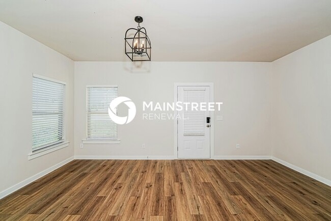 Photo - 4 Bedroom Pet-Friendly Home in Odenville, ...