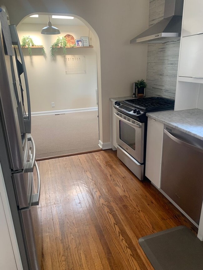 Photo - Seneca Gardens