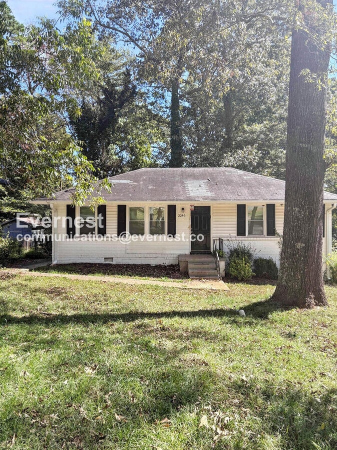 Photo - 2246 Polar Rock Terrace SW