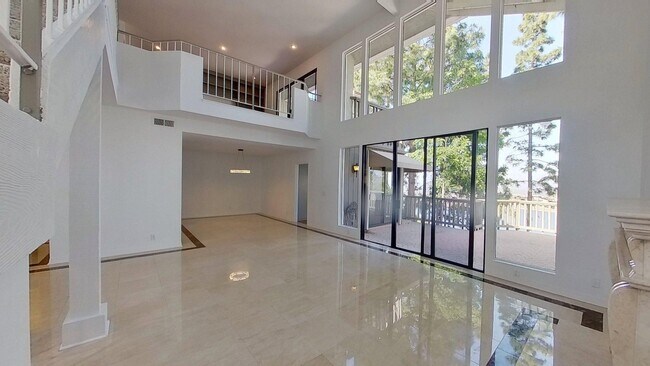 Photo - **Move-In Special!!** One-of-a-kind 3 Bedr...