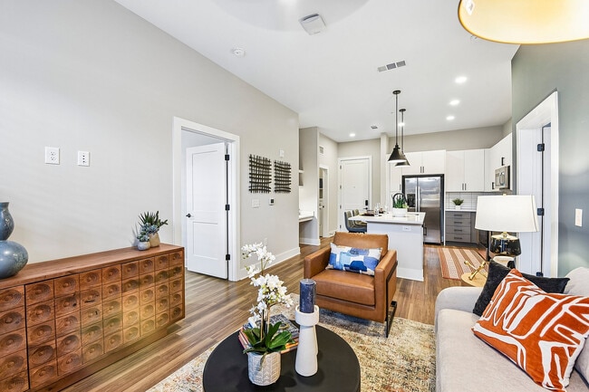 23-web-or-mls-Unit L03-S2504-004