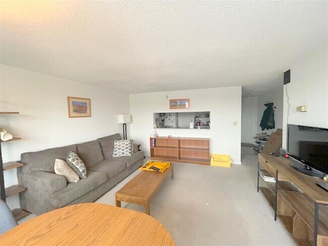 Photo - 165 Beacon St Unit 14