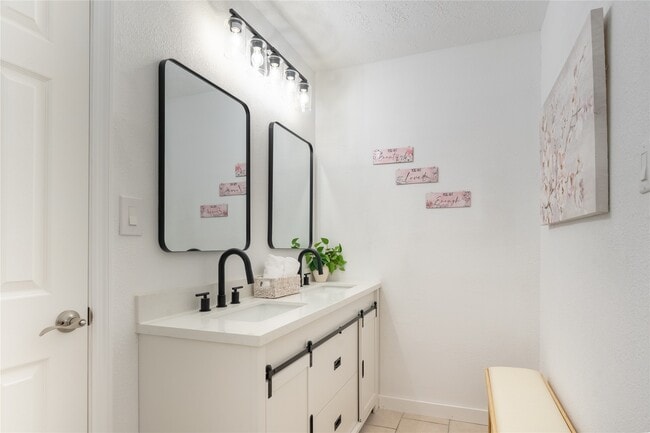 Photo - 4855 Sulley Dr