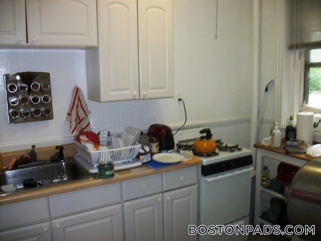 Photo - 1450 Commonwealth Ave Apartment Unit 8