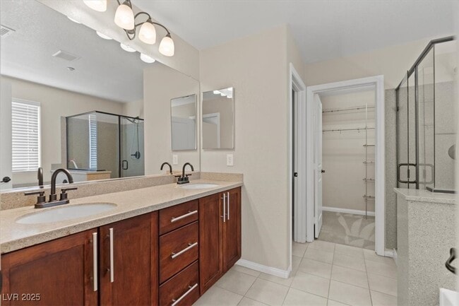 Building Photo - 3177 Via Seranova Rental