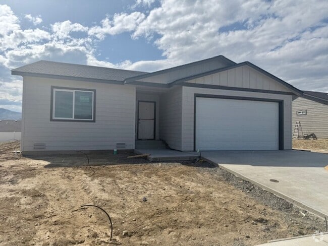 Building Photo - New Construction 3 bed, 2 bath! Rental