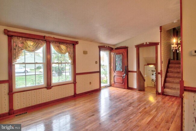 Photo - 1491 Eden Dr House