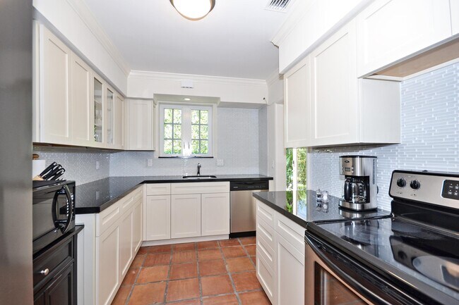 Photo - 33 E Rd