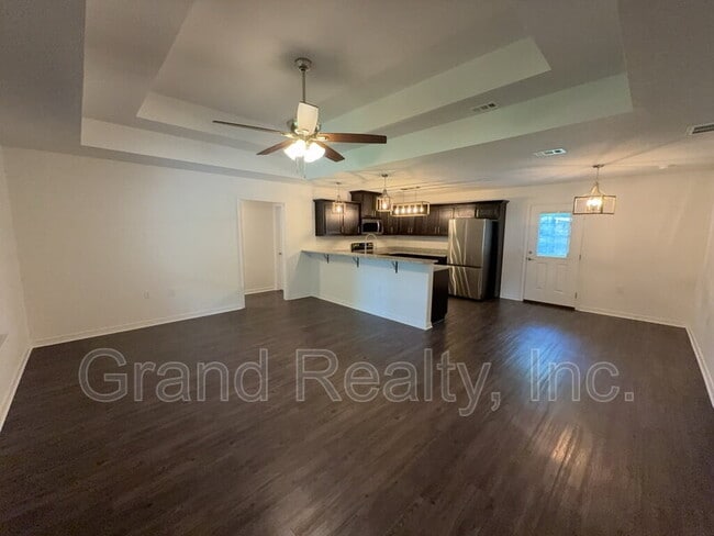Photo - 6217 Fox Run St